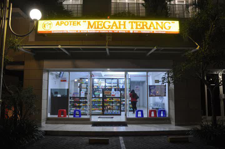 Apotek Megah Terang